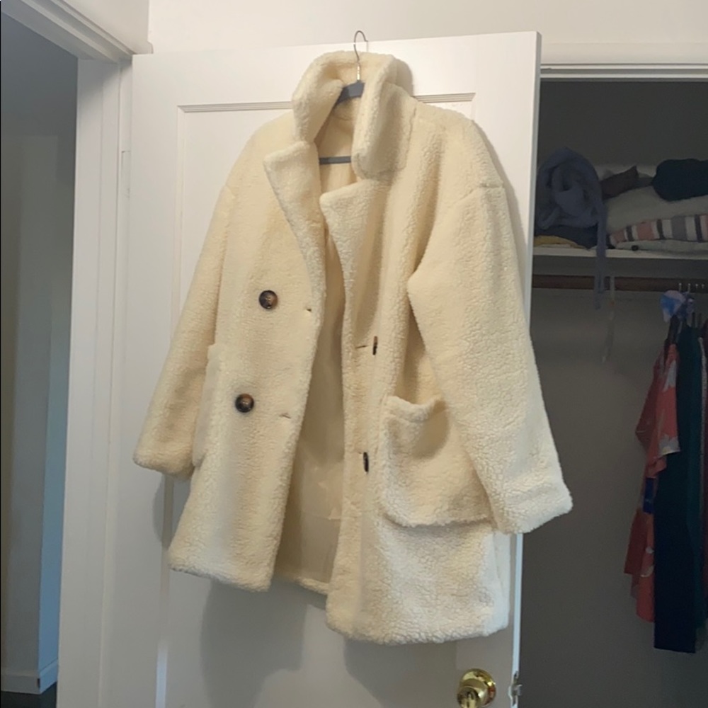 Pretty little thing coat